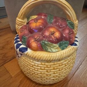 Vintage Cooks Club Basket of Apples Ceramic Cookie Jar late 1980’s.